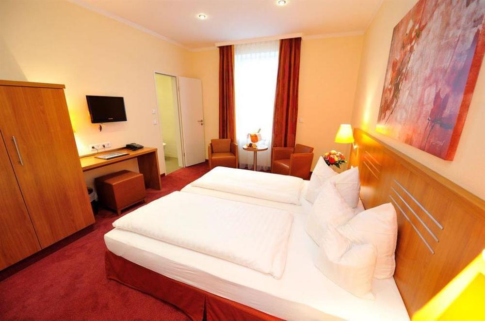 Hotel Vis A Vis Ліндау Номер фото