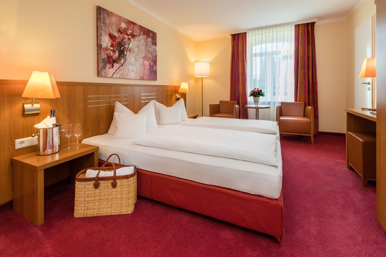 Hotel Vis A Vis Ліндау Екстер'єр фото